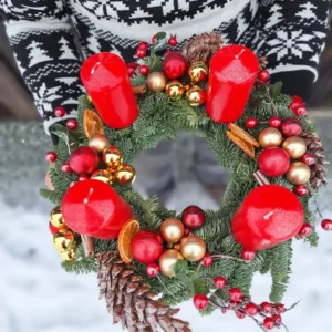 wianek adwentowy czerwono-złoty